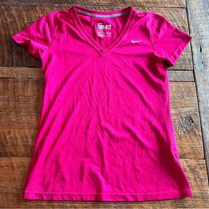 Small Nike Dri fit Shirt - Pink